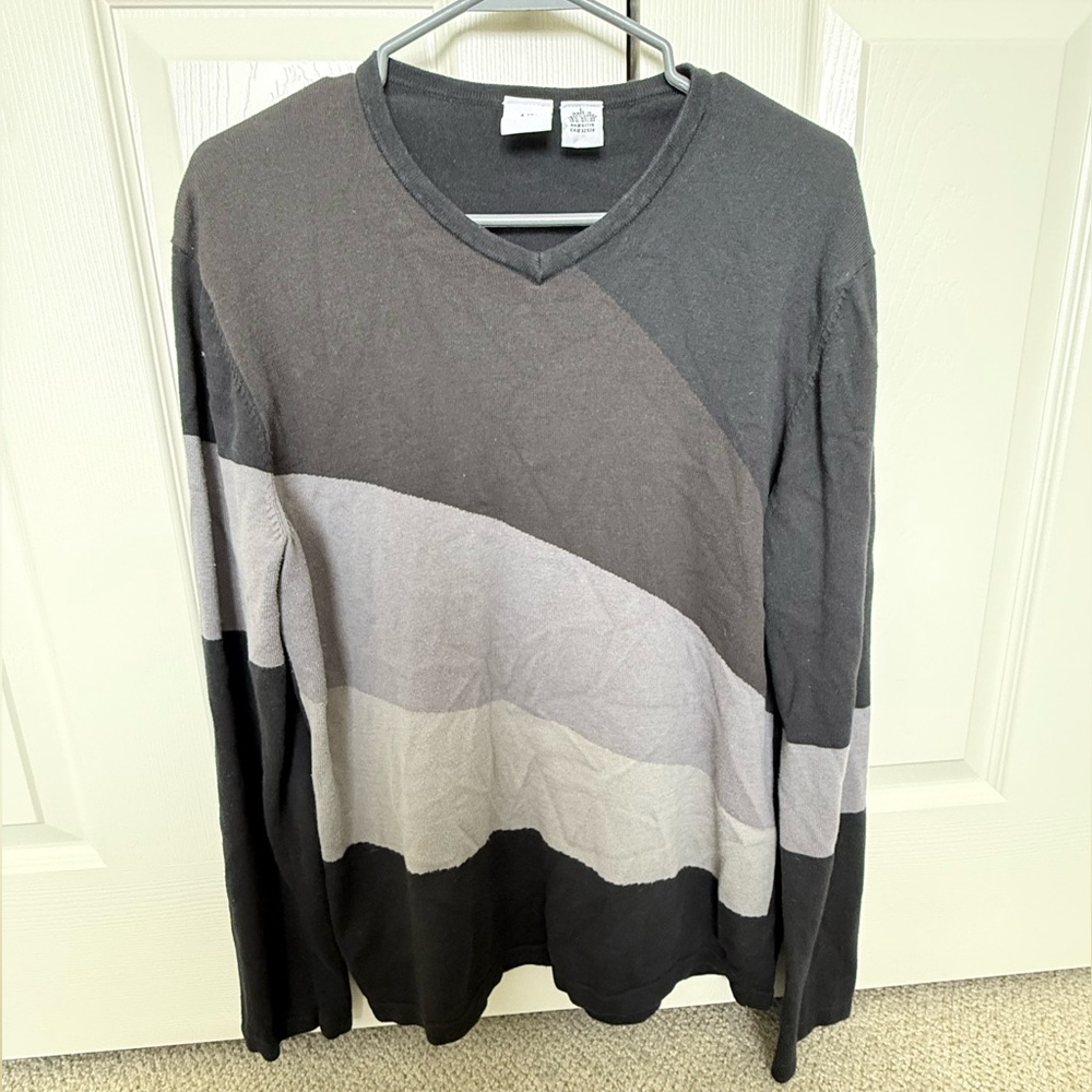 A/X Armani Exchange V-Neck Sweater in Black and Gray